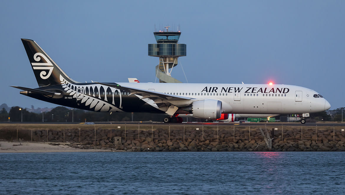 An Air New Zealand Boeing 787-9 at Sydney Airport. (Seth Jaworski)